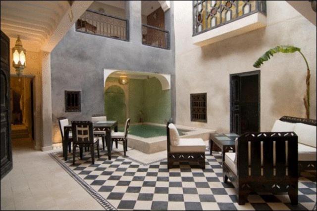Riad Alamir Marrakesh Exteriör bild